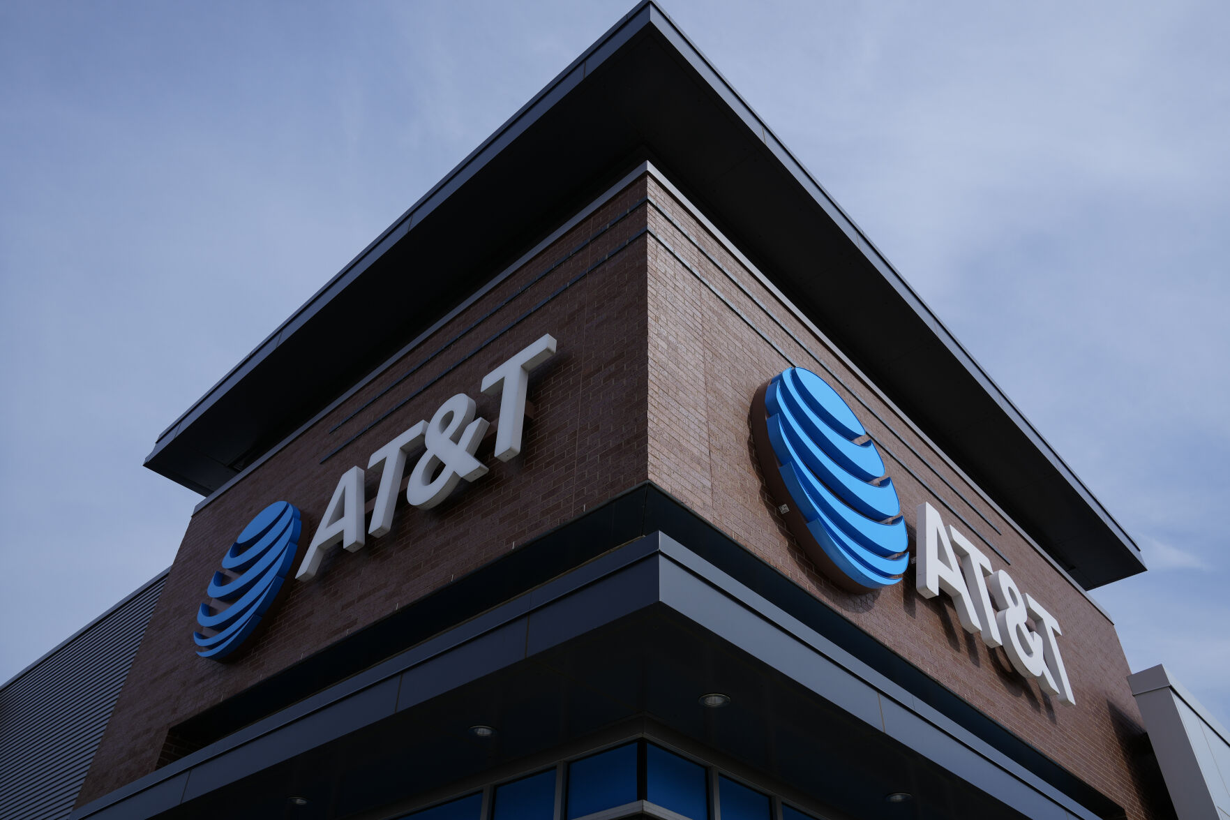 Are you eligible for the AT&T settlement? Here's how to receive up to $7,500